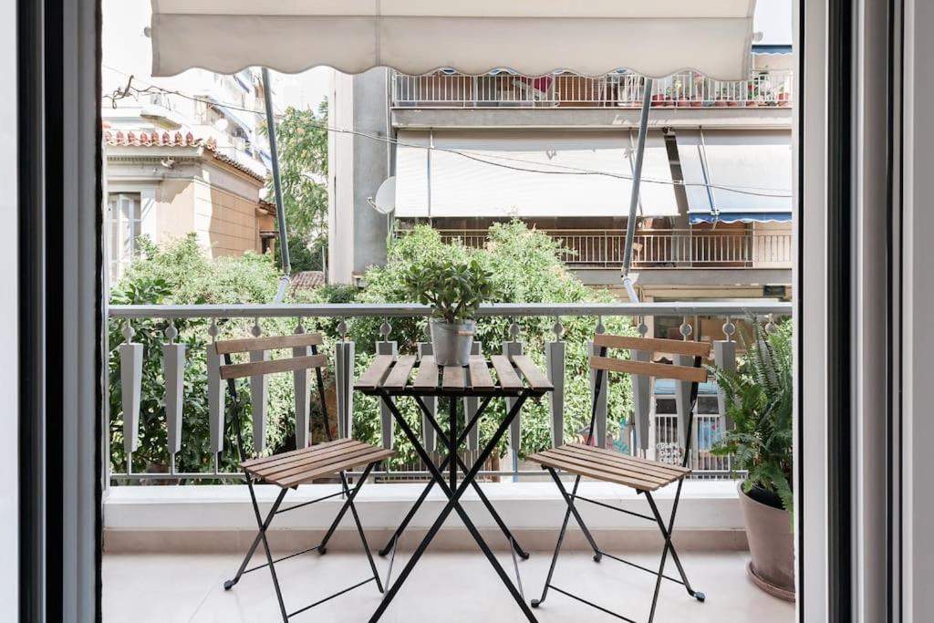 Your "Home Away From Home" - Phillopapou Hill 아테네 외부 사진